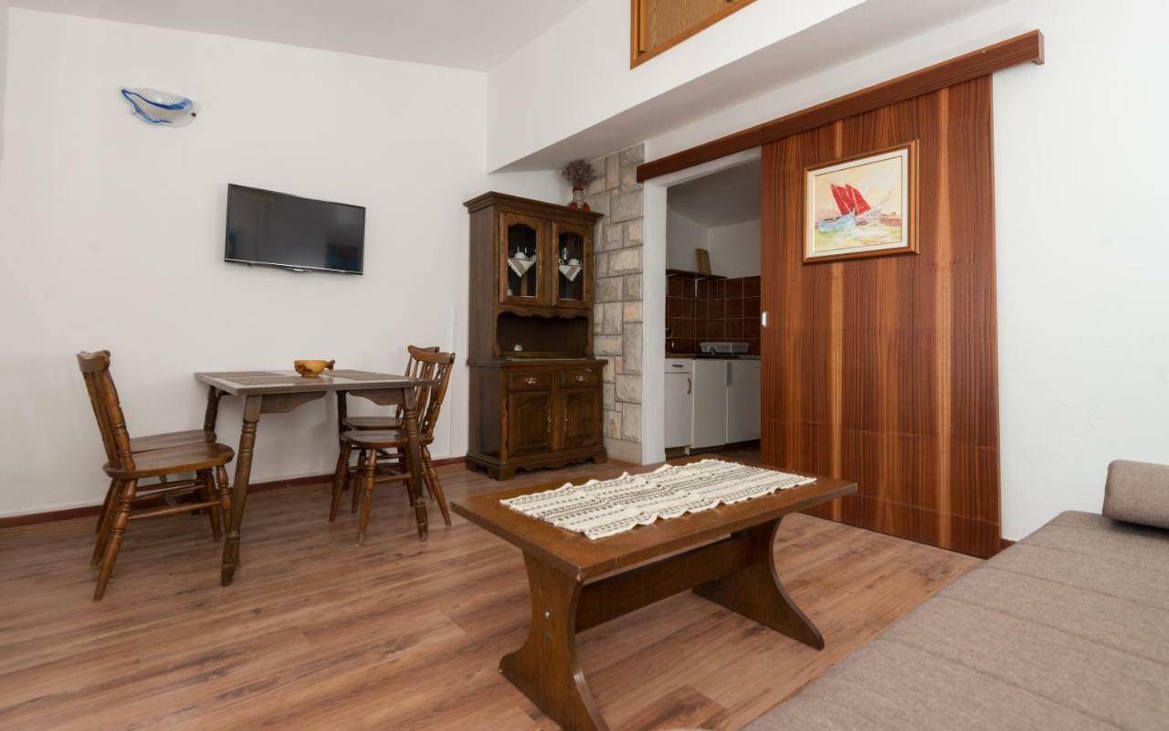 Apartments Azzurro Blace Dış mekan fotoğraf