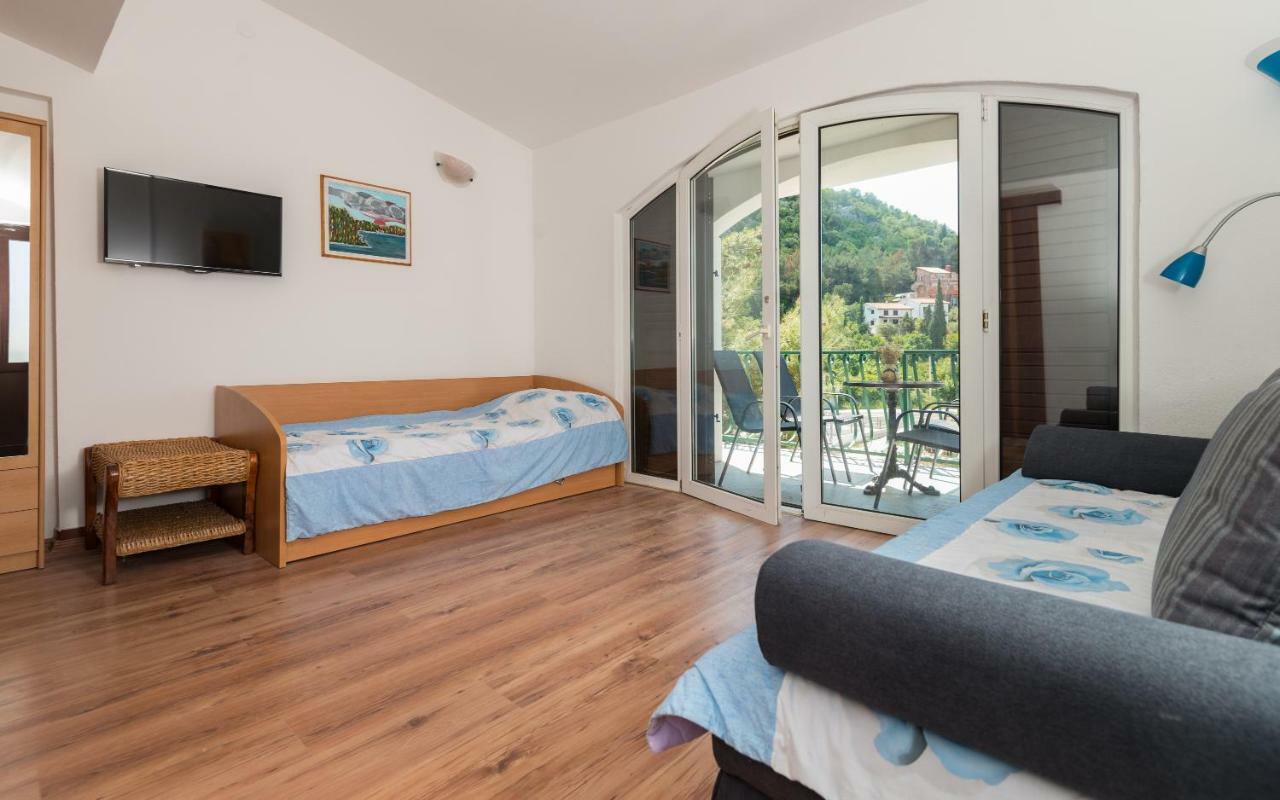 Apartments Azzurro Blace Dış mekan fotoğraf
